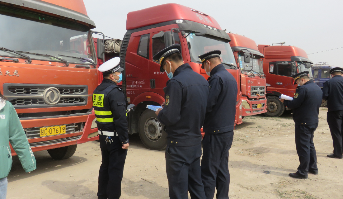 ���C��������������(li��n)�ϳǹ܈�(zh��)��������؛܇�`ͣ