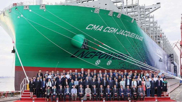 ��������23000TEU�pȼ�τ�(d��ng)�����b�䴬����