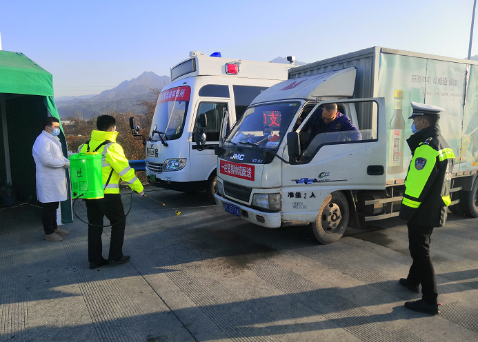 ������Ͷ��벢�e����������ع���