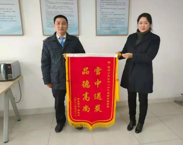 С�W(xu��)�����������������{�Tů��ٛ��
