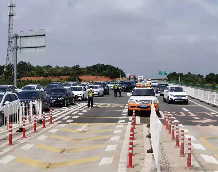 �Ž�����·����벢�e��(y��ng)�����_(k��i)�W(xu��)����